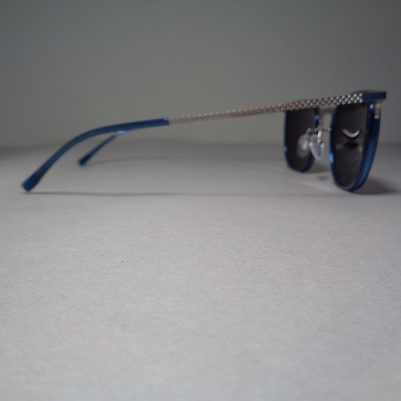 Lacoste L225S Silver New Women\'s Sunglasses main image 14
